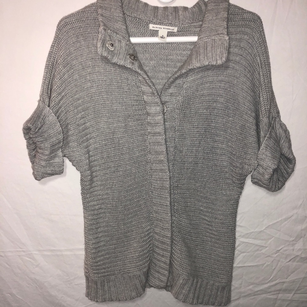 Banana Republic Grey Short Sleeve Snap Up Sweater
